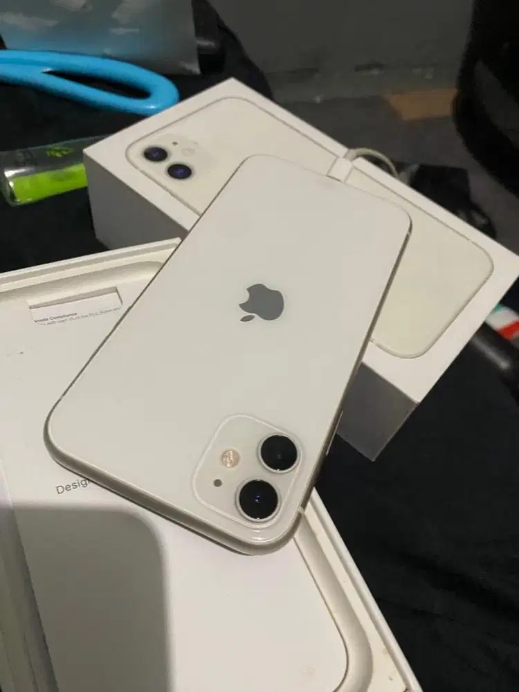 iphone 11 128GB IBOX