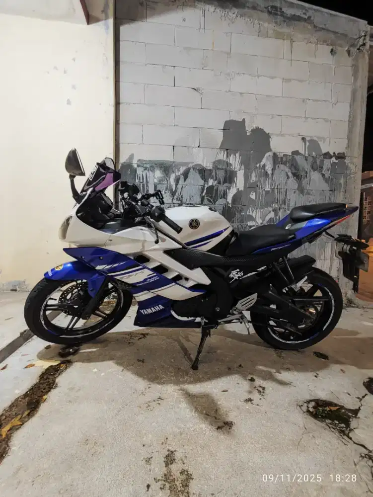 Di jual R15 v2 2014 tt bt masuk
