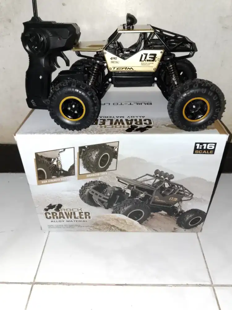 Mobil remot mainan anak dan dewasa