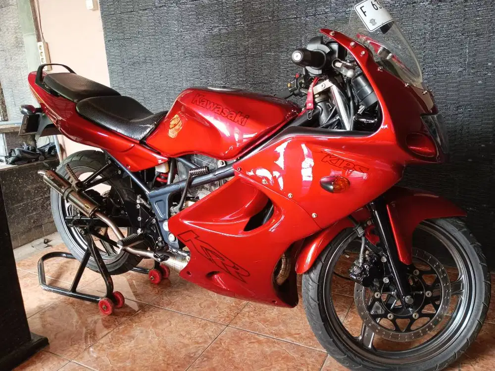 Kawasaki ninja rr old th 2008 95% original