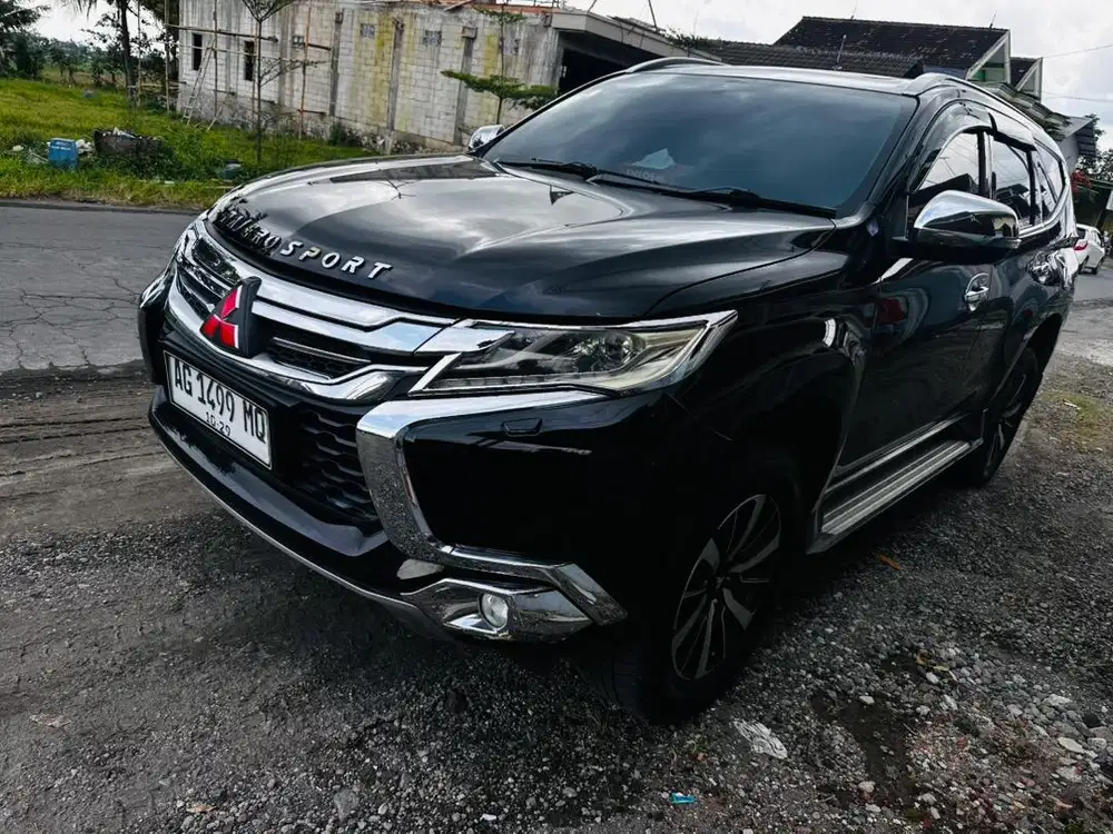 Pajero 2017 Hitam Dakar sport ultimate metic sanruf sun roof