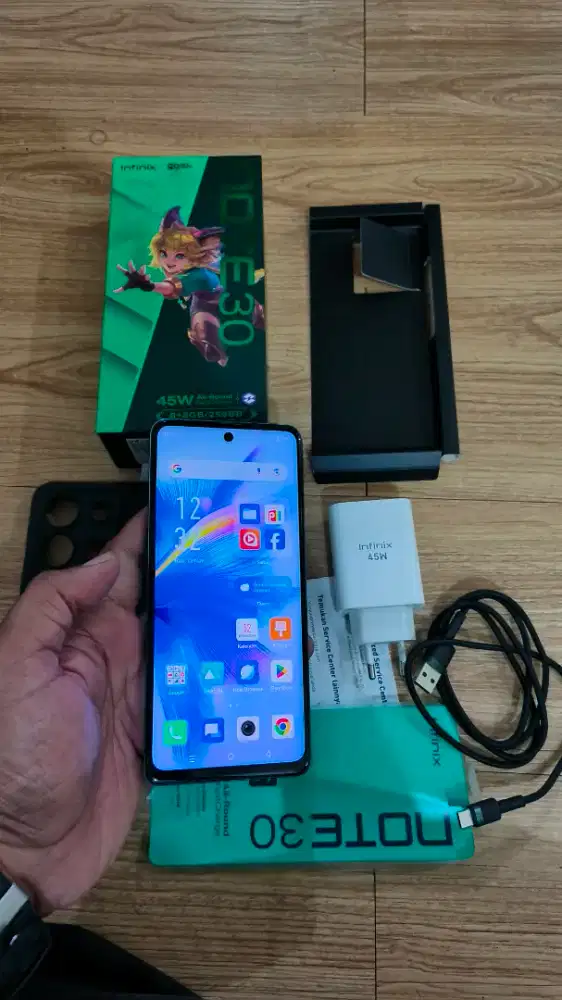 Infinix note 30 8/256gb fullset ada minus baca deskripsi dulu