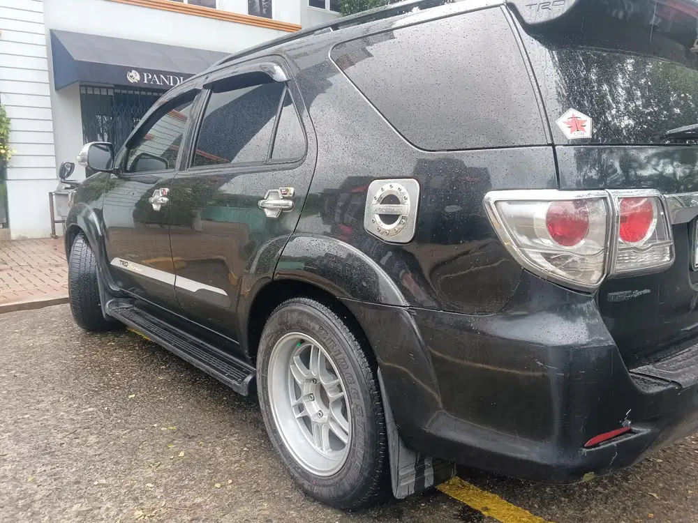 Toyota Fortuner 2006 Bensin