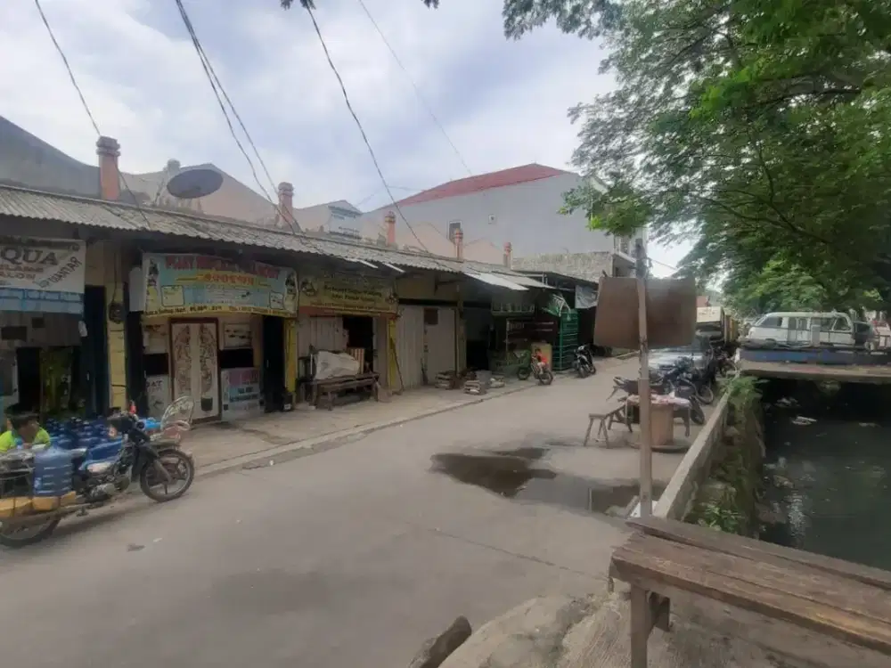 DIJUAL TANAH DAN BANGUNAN  Di jln KH. Ahmad Dahlan RT 03 RW 03 kel. Petir, kec. Cipondoh Tangerang