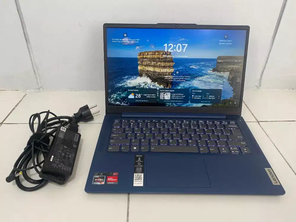 Lenovo IdeaPad Slim 3 Ryzen 5 7530U | 8GB RAM 512GB SSD |Mulus Banget