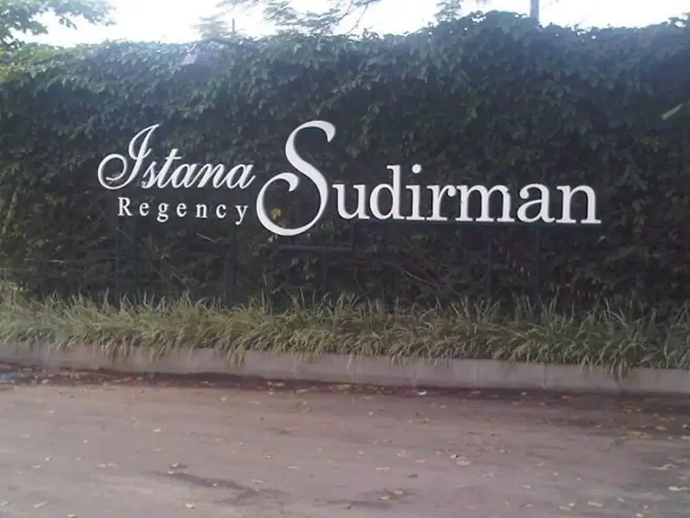 jual rumah siap huni Istana Regency Sudirman