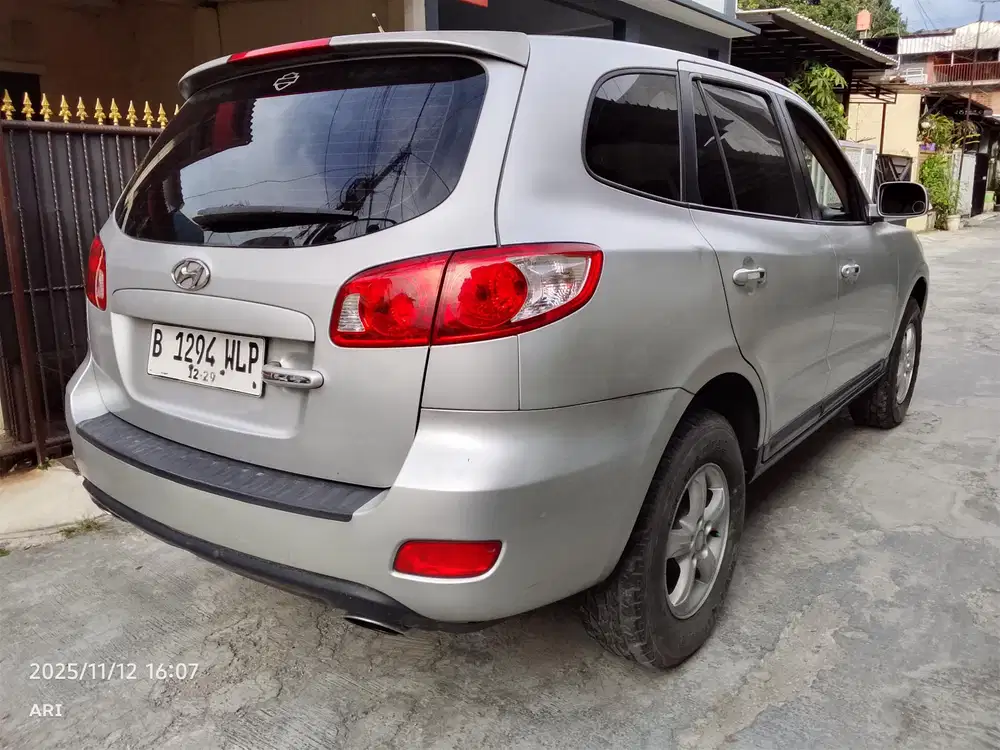 Hyundai Santa Fe 2008 Bensin