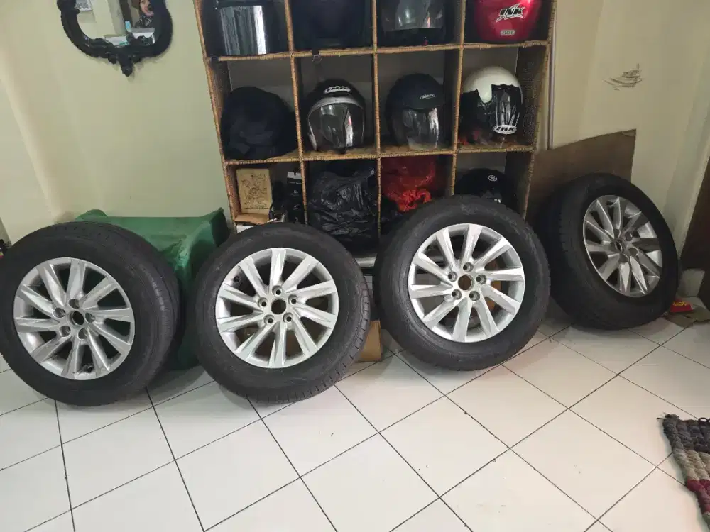 Velg dan ban Innova zenix