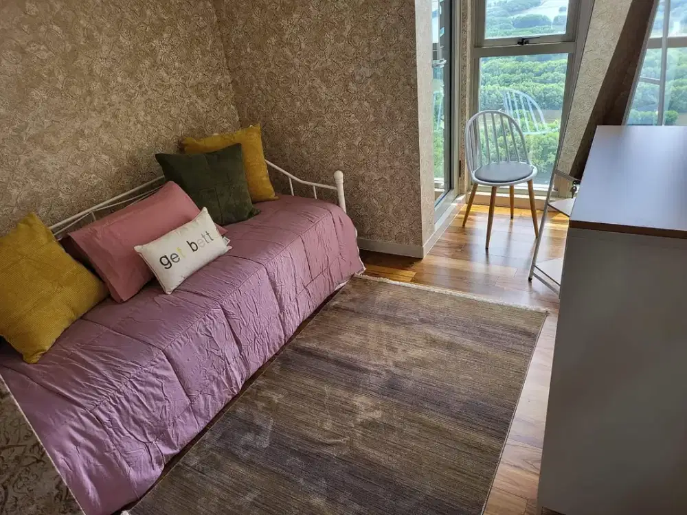 Apartemen Gold Coast Pik Furnished rapi bagus, murah