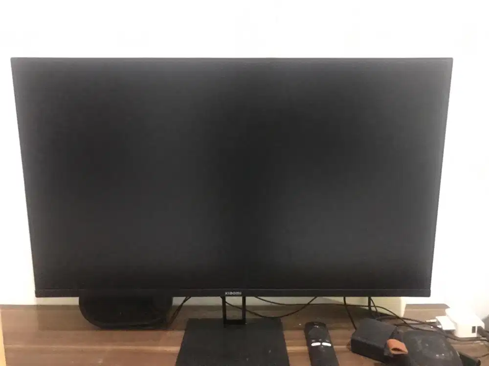 Dijual montor xiaomi A27i beserta xiaomi stik masih mulus no minus