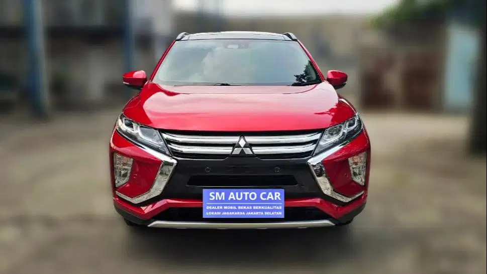 MITSUBISHI ECLIPSE CROSS ULTIMATE 2019 AT LOW KM, DP CICILAN MURAH