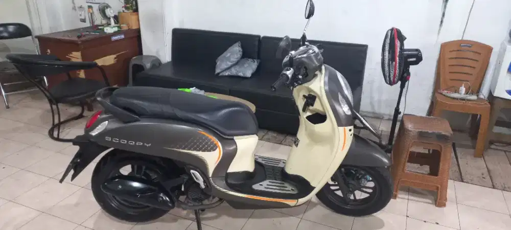 Honda Scoooy Sporty