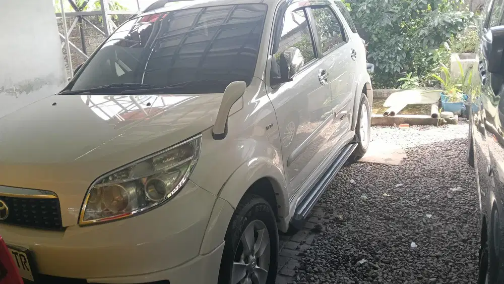 Toyota Rush 2013 Bensin