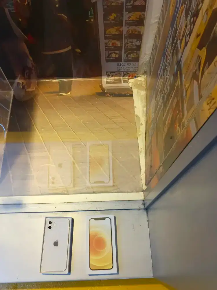 Iphone 12 128gb ada semu apple