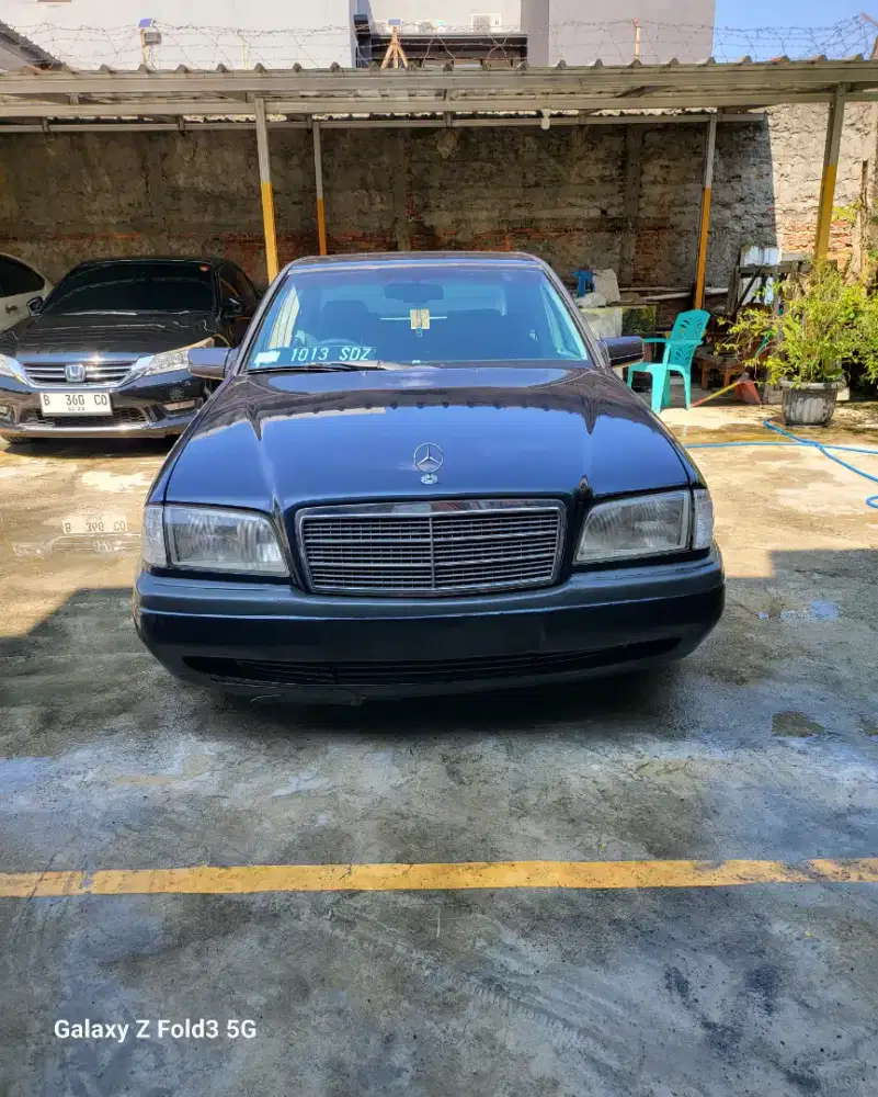 Mercedez benz C200 tahun 1996
