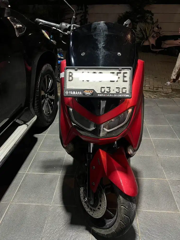 Dijual motor NMAX ABS Conected tahun 2021 cc 155