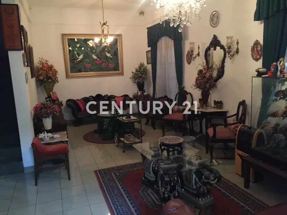 Jual Cepat Rumah Hoek Lokasi Di Pulomas Jakarta S7330