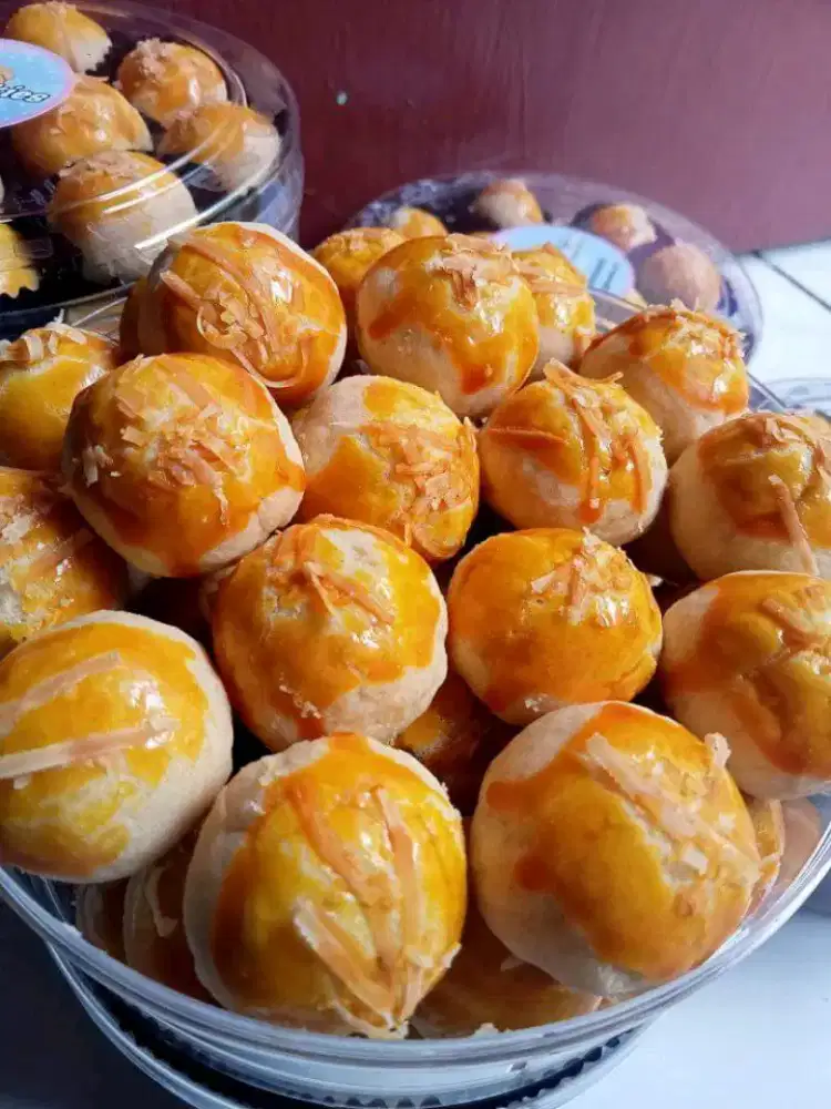 Nastar dan kue kering lainnya