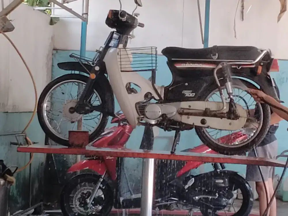 Super cub 700 th 81, ss lengkap plat AD solo, full orisinil 3 speed