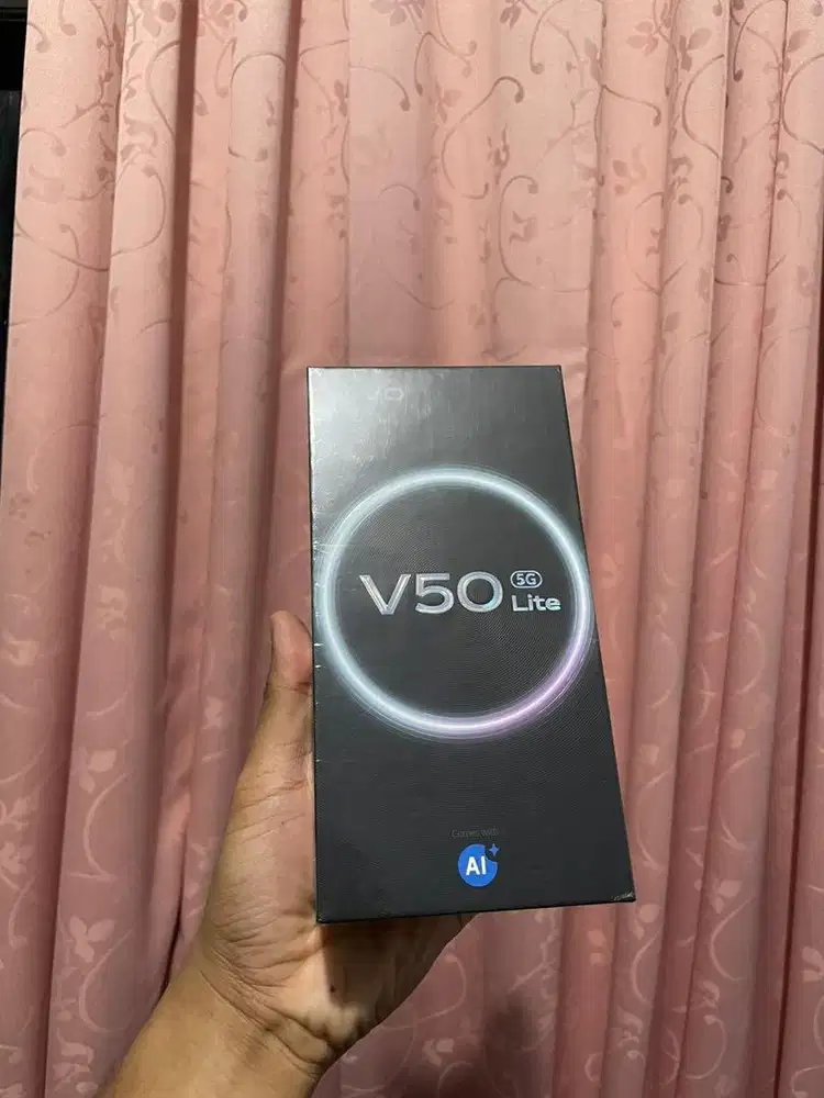 Vivo V50 12/512GB