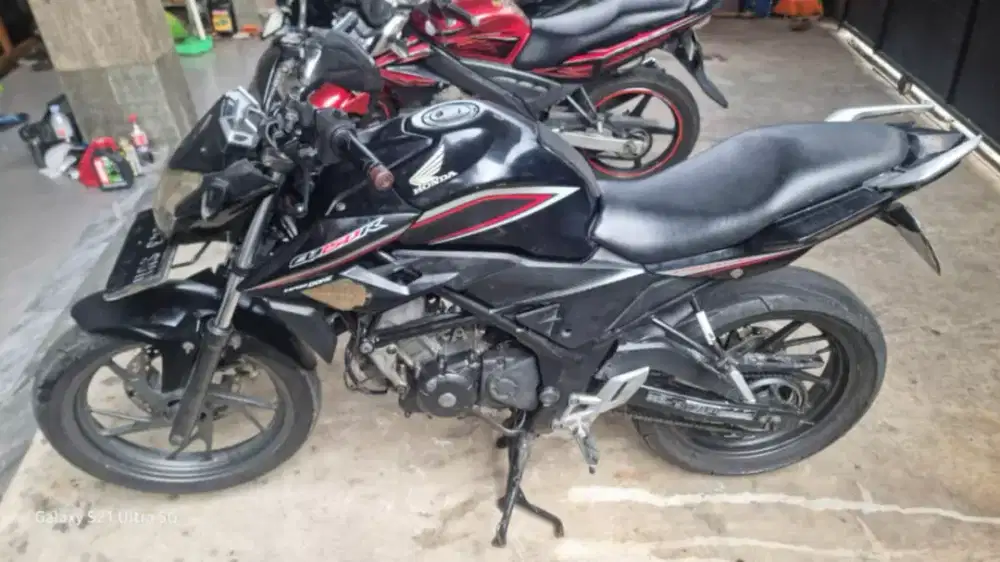 Honda cb150r led new 2015 pajak hidup