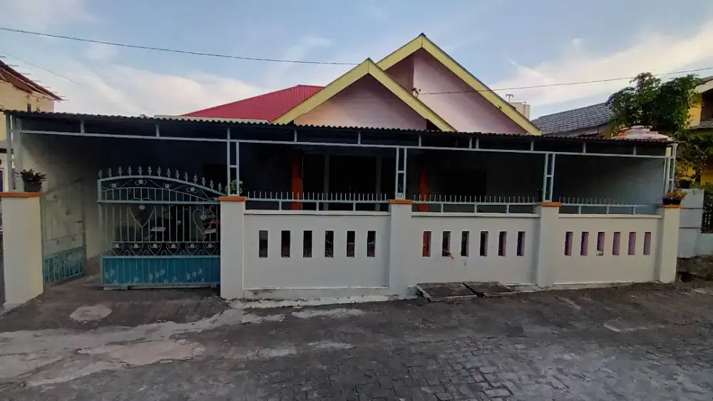 DIJUAL RUMAH SIAP HUNI TAMAN RIZKI 2 MANEMBOATAS,BITUNG,SULAWESI UTARA
