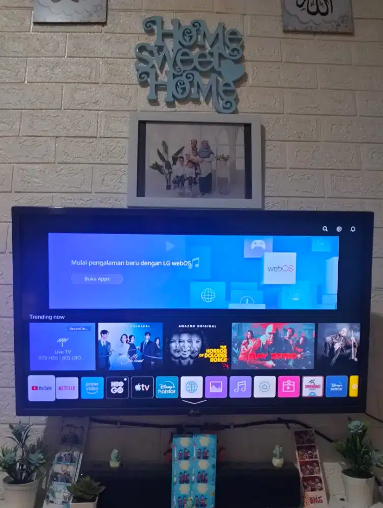 Jual Smart TV LG 32 IN