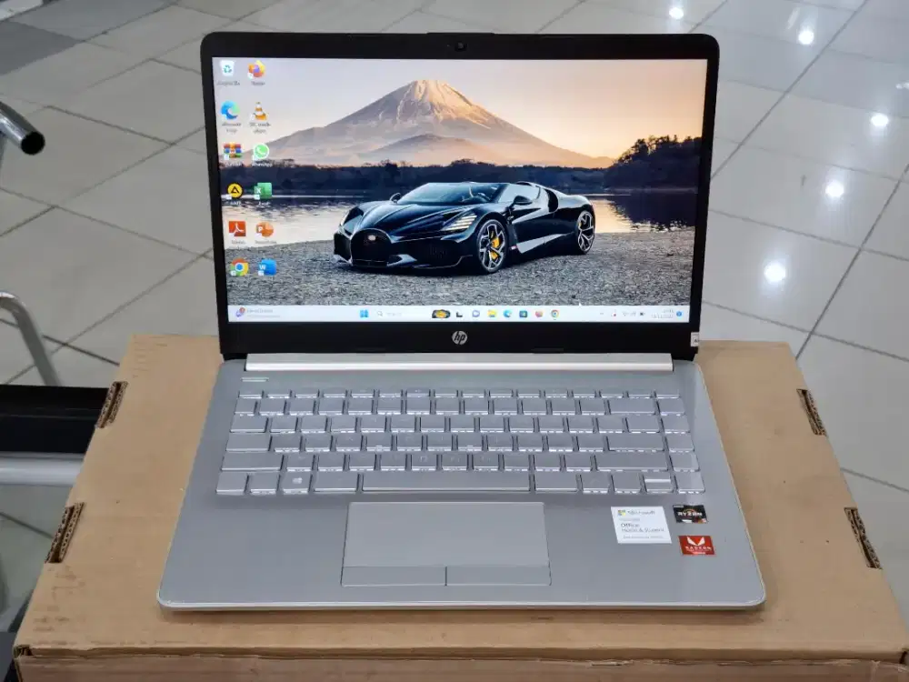 Laptop HP 14s- dk0xxx AMD Ryzen 5 3500U /RAM 8GB/ SSD 512GB