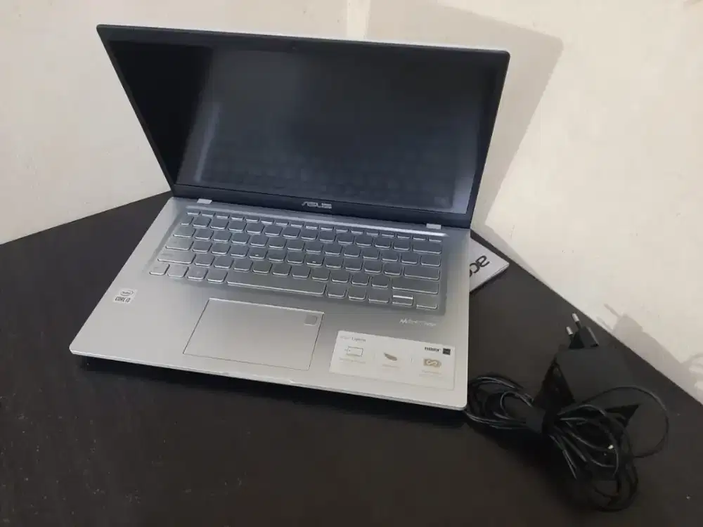 Laptop Asus vivobook Core i3 gen 10