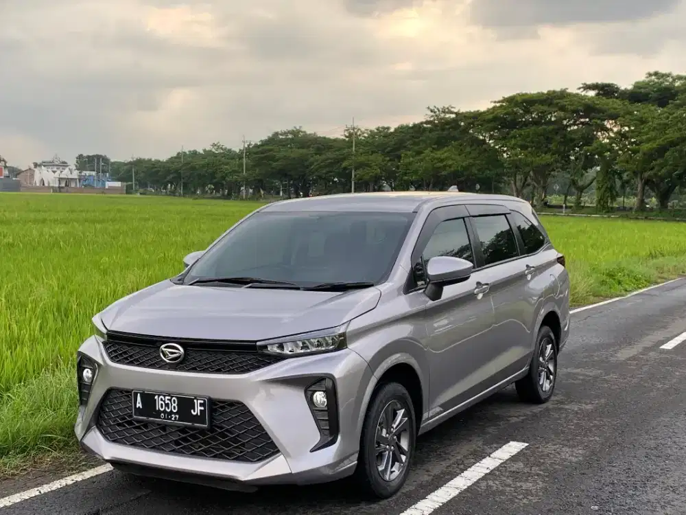 Xenia R 2022 pmk Low KM real