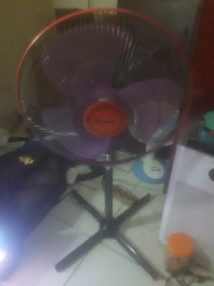 Kipas angin stand fan 16 inch merk cosmos normal siap pakai nego tipis