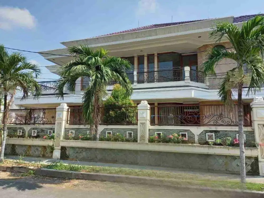 Dijual rumah Surabaya Pusat, Jl Seruni