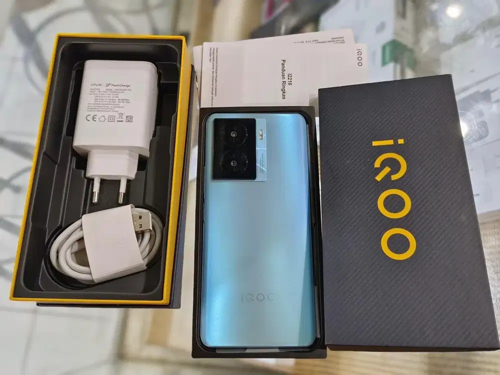 vivo iqoo Z7x 8/128 5g