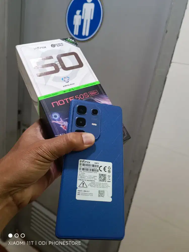 Infinix note 50s 5g 16/256 mulus seperti baru dan lengkap semuanya