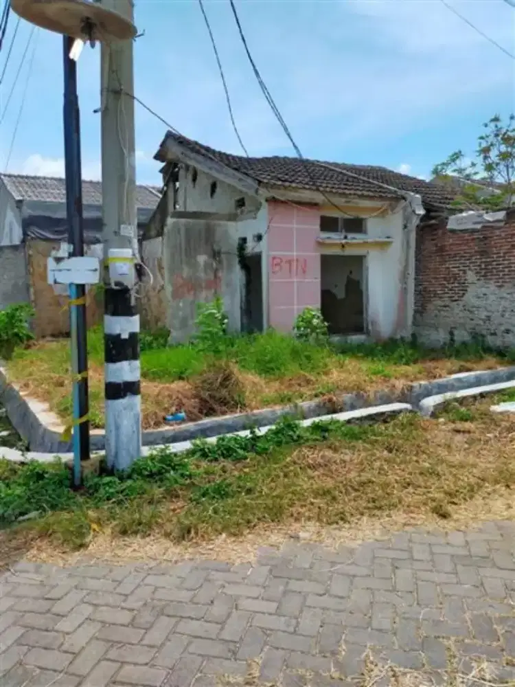 JUAL LUNAS APA ADA NYA DI SEPATAN POSISI PINGGIR