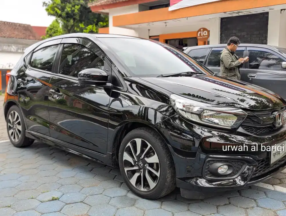 Brio Rs 1.2 CVT Low KM