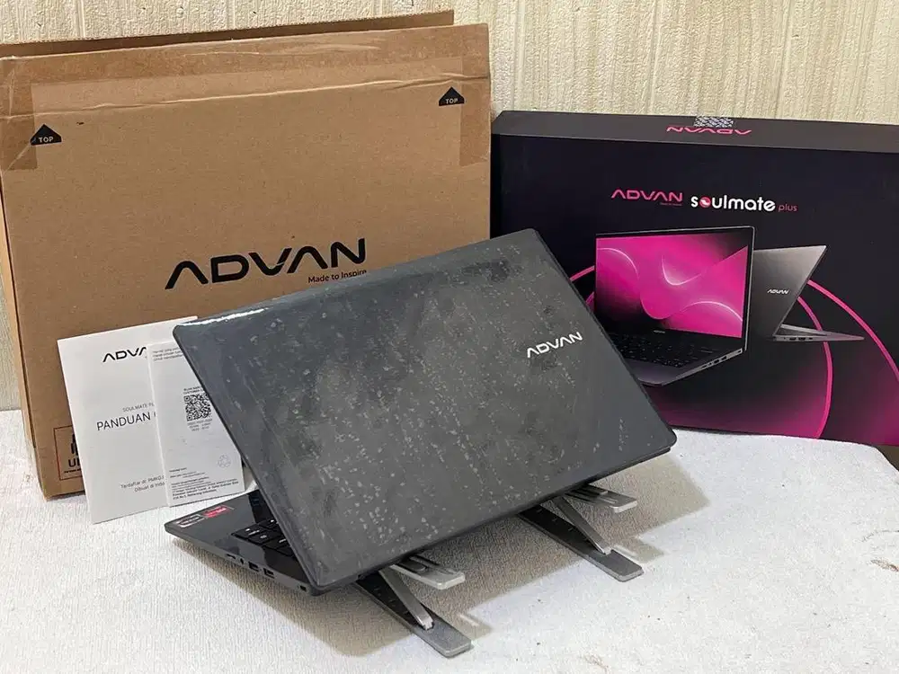 BU Mau Jual Advan Soulmate Ryzen 5-3500U Ram 8Gb Ssd 256Gb Mulus