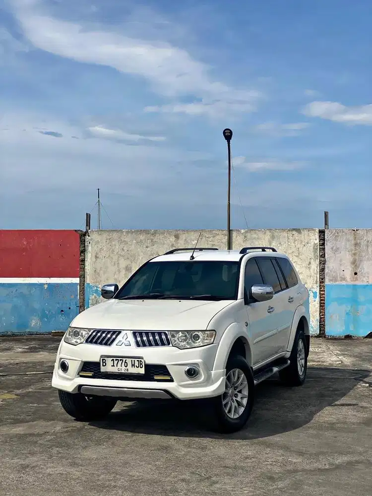 (CASH)Mitsubishi Pajero Sport Exceed Limited a/t 2013