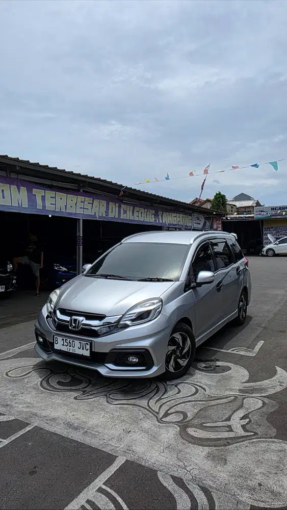 Honda Mobilio RS Matic 2015 Dp 5 Juta