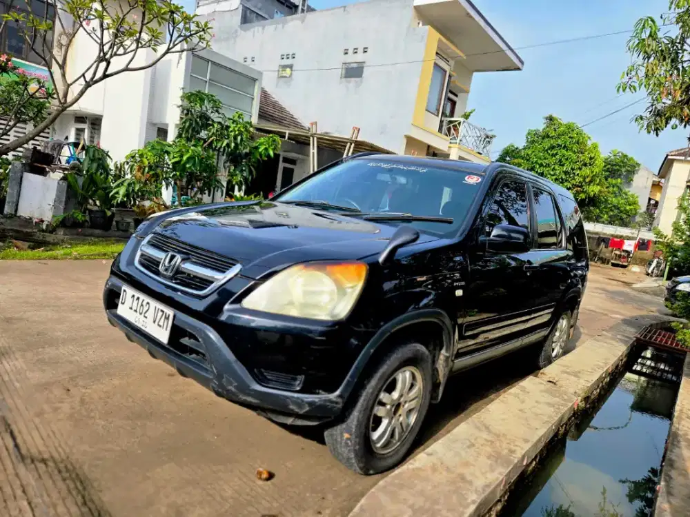 Honda CRV 2.0 Matic 2004 Orizinil KM Rendah
Jok 3 baris,