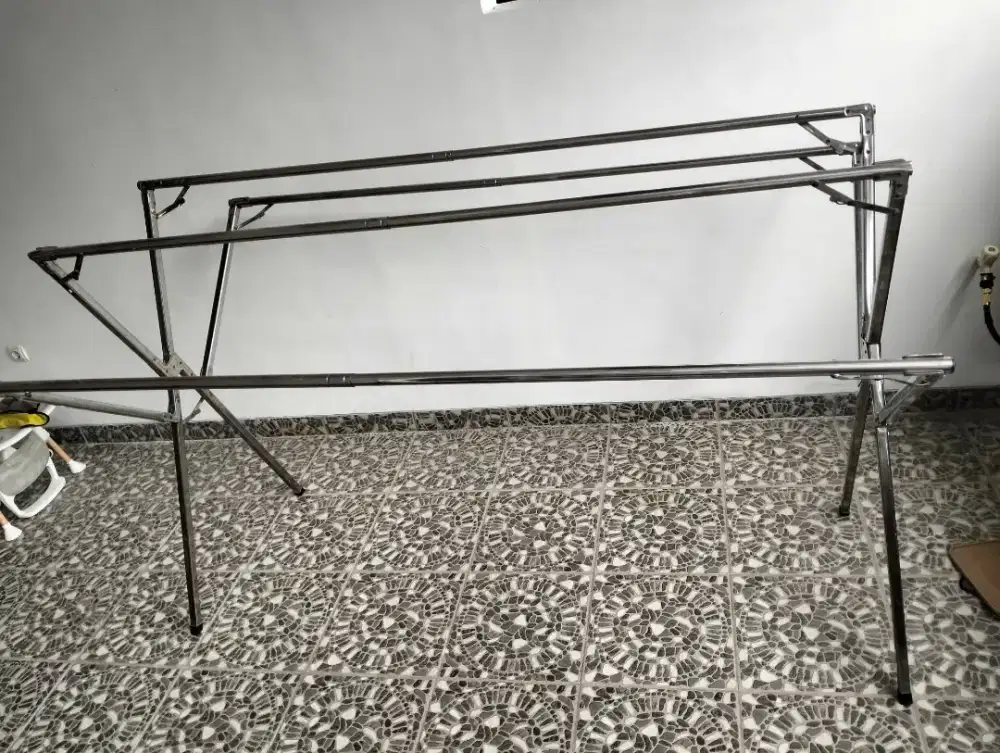 Dijual Murah jemuran 
Kondisi baik, minus seperti di foto.