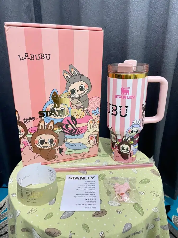 Tumbler Stanley 40oz X Labubu Pink Stripe Magic