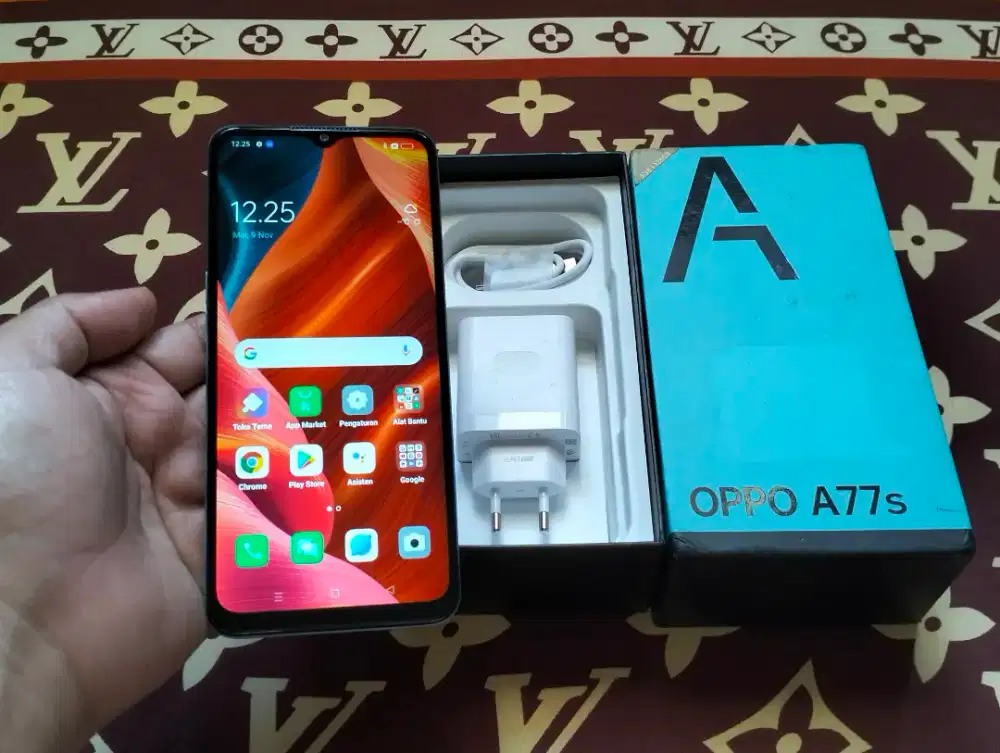 BU OPPO A77S RAM 8GB / 128GB 4G LTE Duos 6.56in Finger 50MP 5000Mah