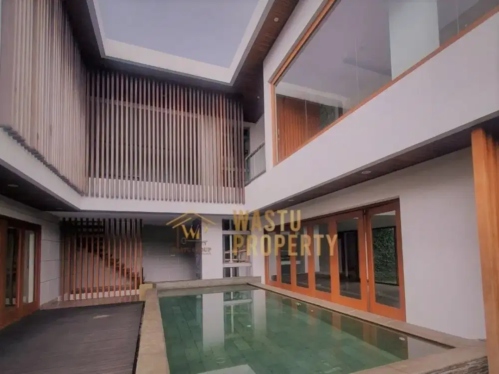 Rumah Siap Huni Premium dan Luas di Pondok Indah