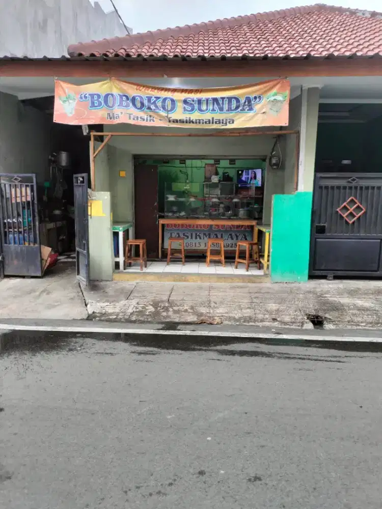 Lowongan kerja di tempat makan Sunda u/ pria atau wanita