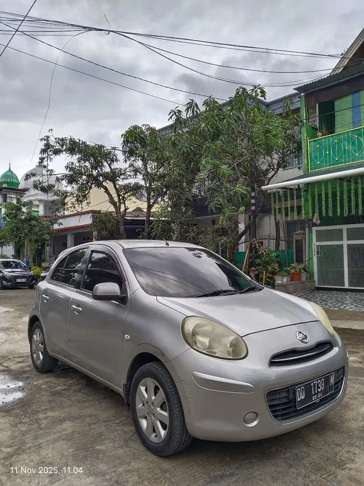 NISSAN MARCH 2011 MANUAL