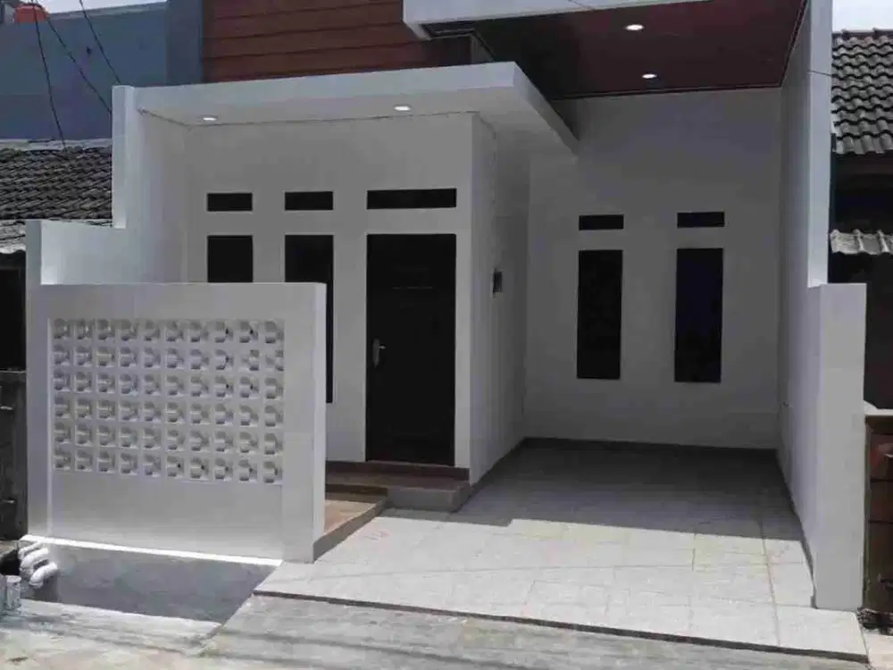 Rumah Baru Direnovasi Siap Huni di Telaga Mas Bekasi