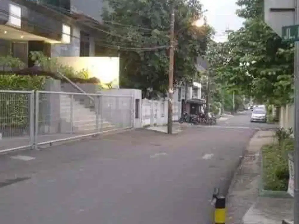 Dijual Rumah di cideng dekat Jalan Musi
Jalan Lebar 2 mobil