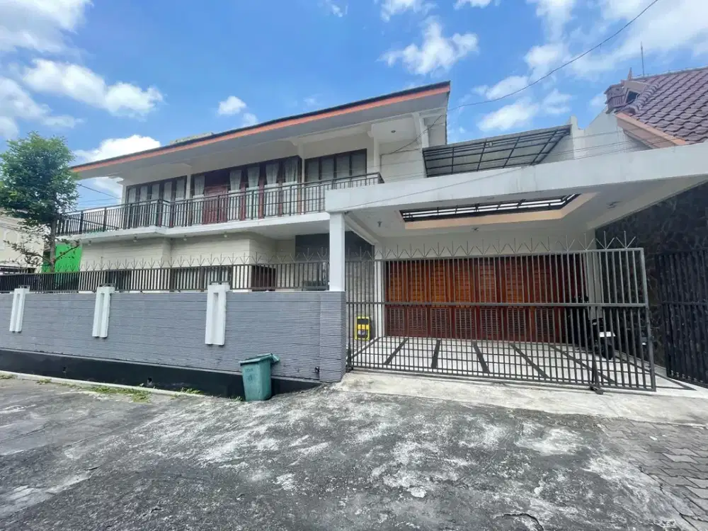 Dijual rumah mewah dekat kampus UGM - RS JIH ringroad utara - monjali -  kampus UPN veteran