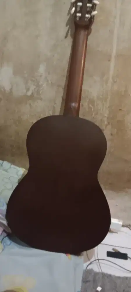 Jual butuh dan ga kepake ,, Guitar yamaha c315 lengkap ori yamaha